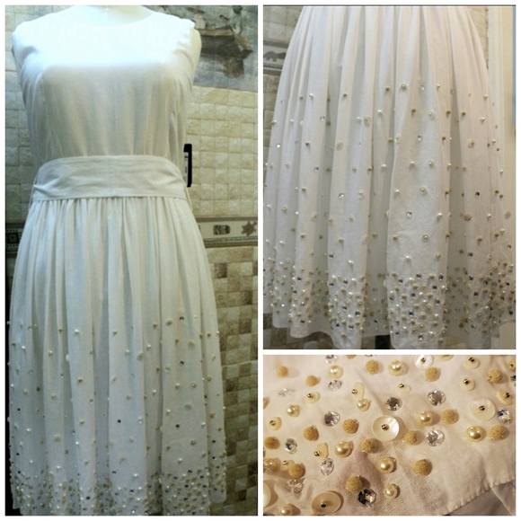 Dress - Picture 1 of 1
